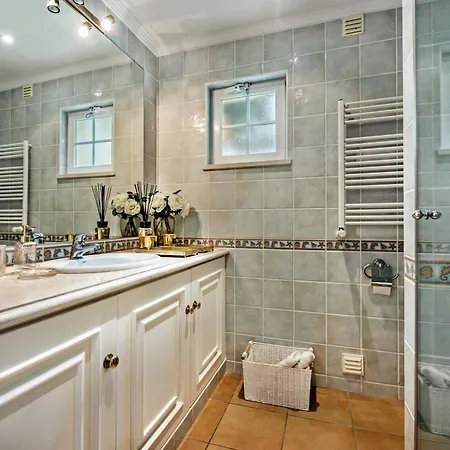 Rosal 27 By Algarve Holidays * Albufeira