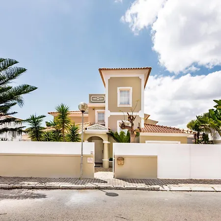 Rosal 27 By Algarve Holidays فيلة